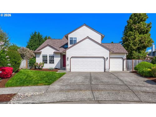 665 Ne Valarie Ct, Hillsboro, OR, 97124-4015 | Card Image