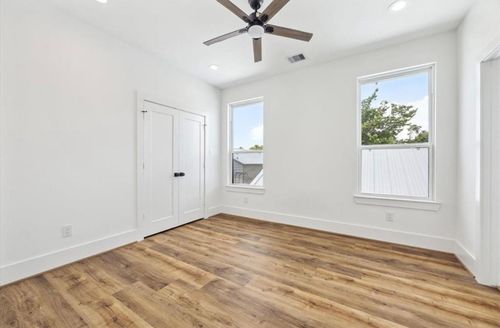 a-316 N Everton St, Houston, TX, 77003-1809 | Card Image