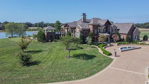 1500 Luigs Rd, Paducah, KY, 42001-8894 | Card Image