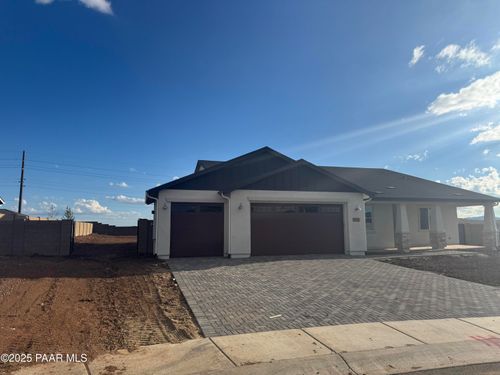 13537 E Palomino Ln, Prescott Valley, AZ, 86315-8979 | Card Image