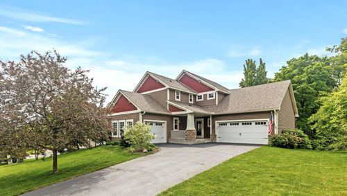 4231 Maple Hurst Dr N, Rockford, MN, 55373-4584 | Card Image