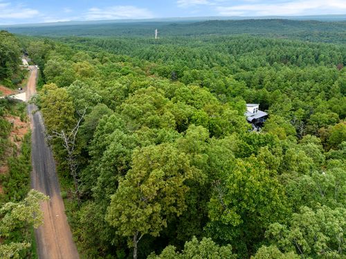 493 Moonshiner Springs Trl, Broken Bow, OK, 74728 | Card Image