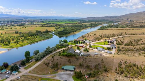 84 River Rd, Townsend, MT, 59644-9743 | Card Image