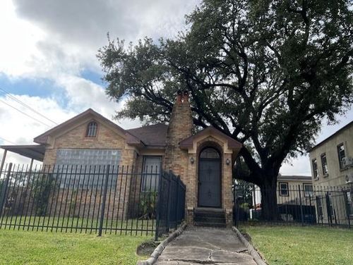 4442 Leeland St, Houston, TX, 77023-3020 | Card Image