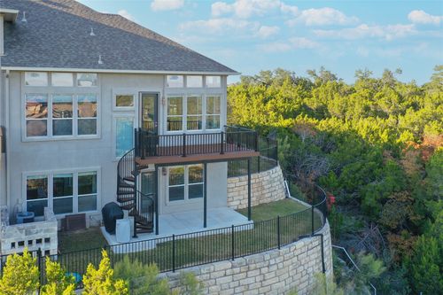 232 Sunrise Ridge Loop, Austin, TX, 78738-5616 | Card Image
