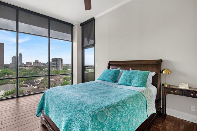 UNIT-1206 - 1111 Bering Dr, Condo with 2 bedrooms, 2 bathrooms and 2 parking in Houston TX | Image 25