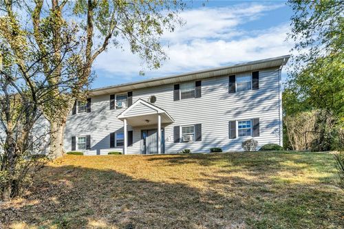 a-10 Field Court, Fishkill, NY, 12524 | Card Image