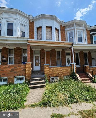 3205 Clarence Avenue, Townhouse with 3 bedrooms, 1 bathrooms and null parking in BALTIMORE MD | Image 1