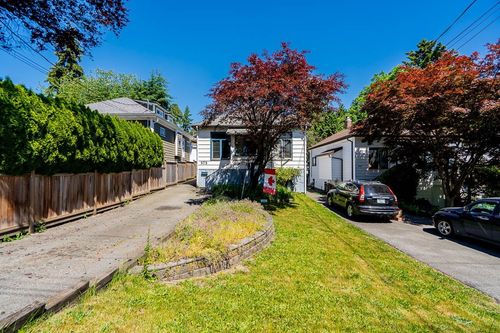 373 Keary St, New Westminster, BC, V3L3L2 | Card Image
