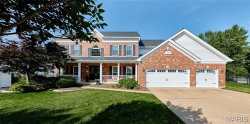 2227 Rebecca Lynn Ct, Chesterfield, MO, 63017-7526 | Card Image