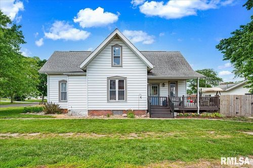 203 E Pine St, Dunlap, IL, 61525-8021 | Card Image