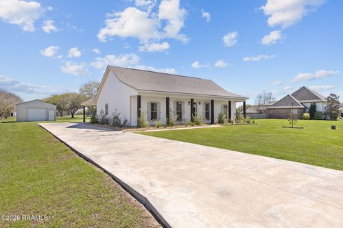 8633 Westwood Drive, Abbeville, LA, 70510 | Card Image