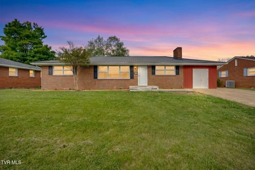 812 Mimosa Dr, Kingsport, TN, 37660-2540 | Card Image