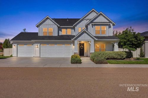 3389 S Lyford Ave, Meridian, ID, 83642-7807 | Card Image