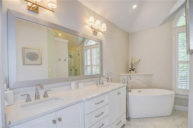 Luxury bath | Image 6