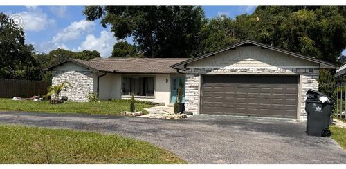 620 Lithia Pinecrest Rd, BRANDON, FL, 33511-6115 | Card Image