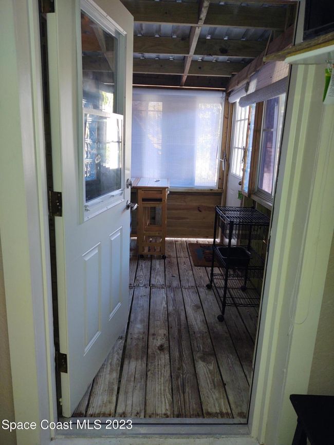 1 4755 87th Street, For Rent in Sebastian Zoocasa