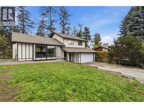 2012 Sifton Ave, Kamloops, BC, V1S1A9 | Card Image