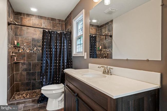 142 Riley Ct, House other with 3 bedrooms, 3 bathrooms and null parking in FRONT ROYAL VA | Image 11