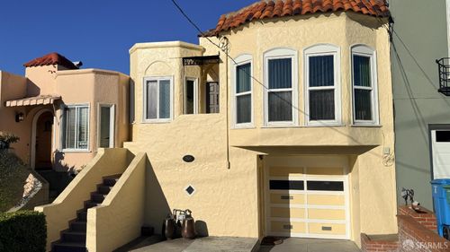 2555 31st Ave, San Francisco, CA, 94116-2935 | Card Image