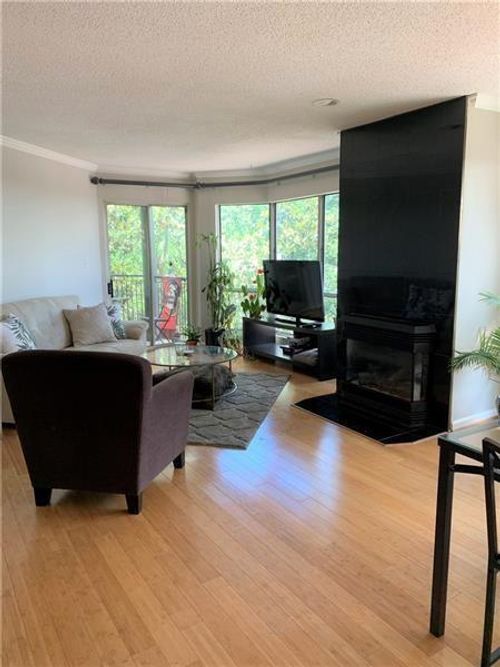315-209 14th St Ne, Atlanta, GA, 30309-3636 | Card Image