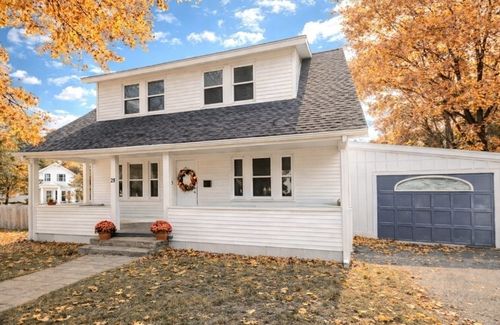 29 Jefferson St, Taunton, MA, 02780-2550 | Card Image