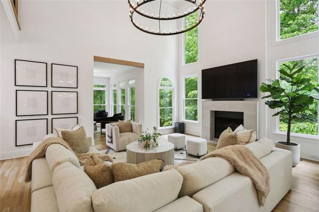 110 Valley Summit Ct, House other with 5 bedrooms, 5 bathrooms and 3 parking in Roswell GA | Image 13