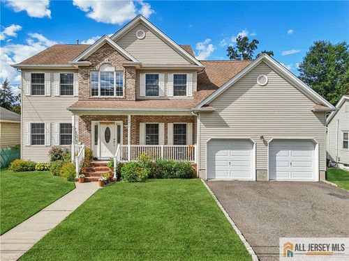 150 Carolyn Ave, Colonia, NJ, 07067-1824 | Card Image