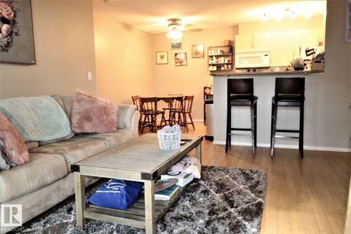 117-17003 67 Ave Nw, Edmonton, AB, T5T6Y5 | Card Image