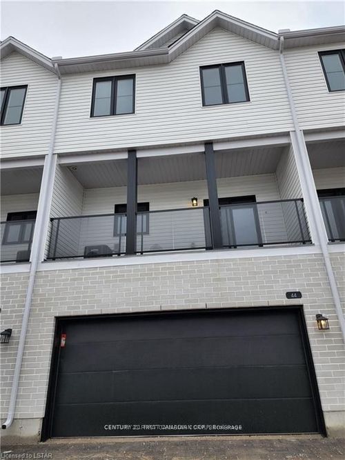 44-1781 Henrica Ave, London, ON, N6G0Y2 | Card Image