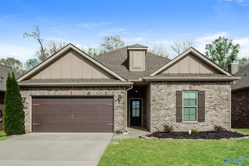 27462 Dieken Dr, Athens, AL, 35613-7663 | Card Image