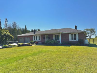 26 Back Bay Rd, House other with 3 bedrooms, 3 bathrooms and 8 parking in Trent Lakes ON | Image 2