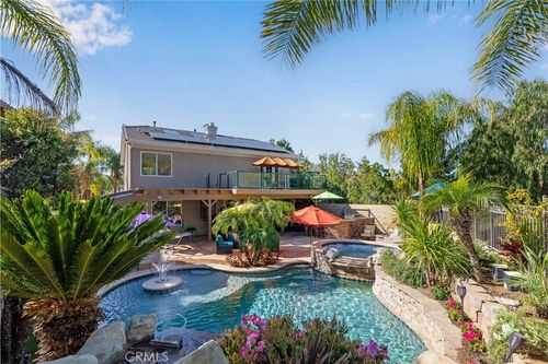 22019 Gold Canyon Dr, Santa Clarita, CA, 91390 | Card Image