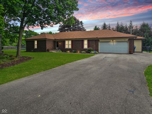 8433 Fairwind Ct, Indianapolis, IN, 46256-1544 | Card Image