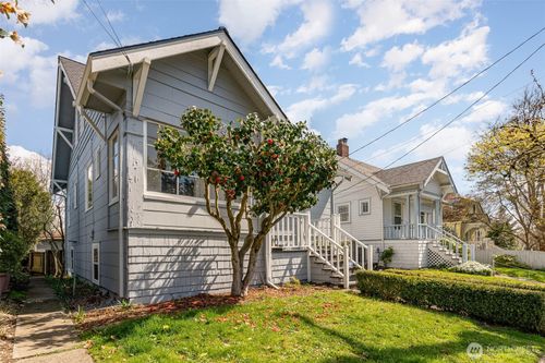 4814 36th Ave Ne, Seattle, WA, 98105-3010 | Card Image