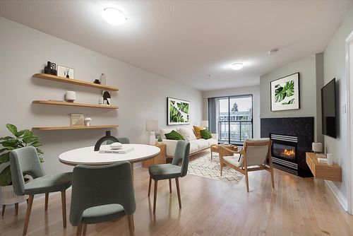 {{alt}} | Card Image