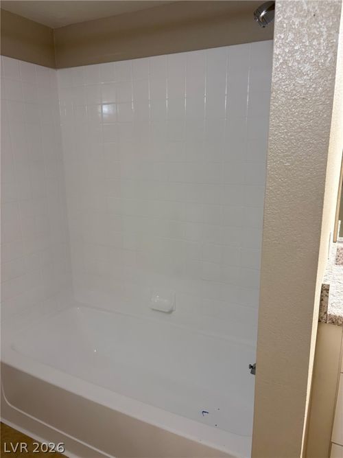 1152-555 E Silverado Ranch Blvd, Las Vegas, NV, 89183-6286 | Card Image