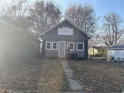 1916 Monroe Ave, Kansas City, MO, 64127-3307 | Card Image