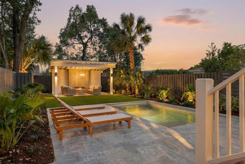 318 Sumter St, Charleston, SC, 29403-2611 | Card Image