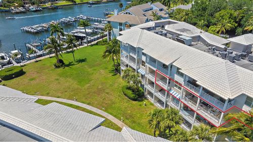 432 Bay Colony Dr N, Juno Beach, FL, 33408-2144 | Card Image