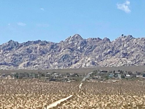 112 Amboy Road, 29 Palms, CA, 92277 | Card Image