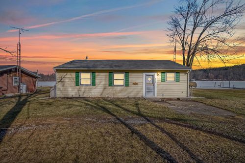 5339 Lake Dr, Reading, MI, 49274-0108 | Card Image