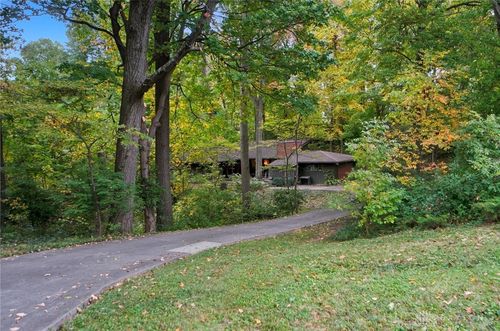 440 N Broadmoor Blvd, Springfield, OH, 45504-1124 | Card Image