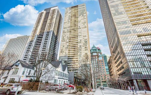 1702-110 Charles St E, Toronto, ON, M4Y1T5 | Card Image