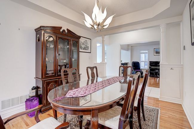 96 Tuscana Blvd, House other with 4 bedrooms, 3 bathrooms and 4 parking in Concord ON | Image 22