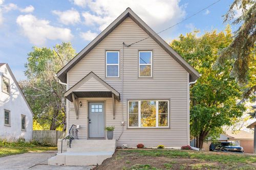 954 43rd Ave Ne, Columbia Heights, MN, 55421-3025 | Card Image