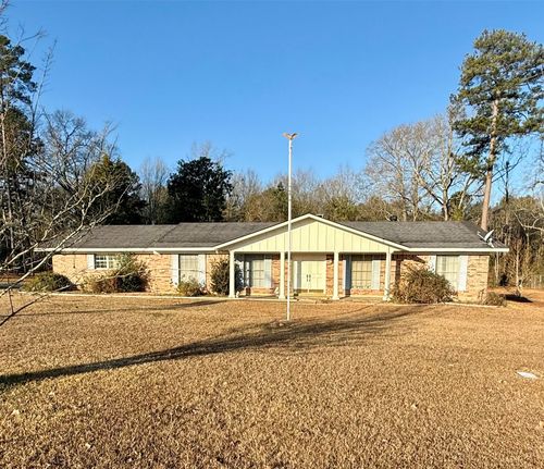 1005 S Cypress St, Vivian, LA, 71082-3211 | Card Image