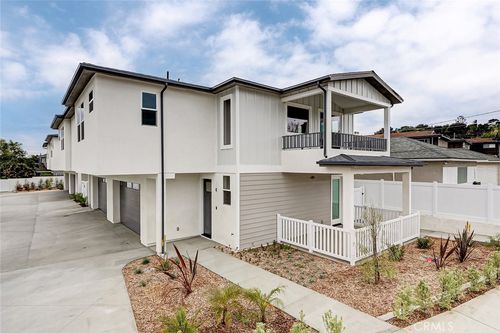 e-26016 Oak St, Lomita, CA, 90717-3112 | Card Image