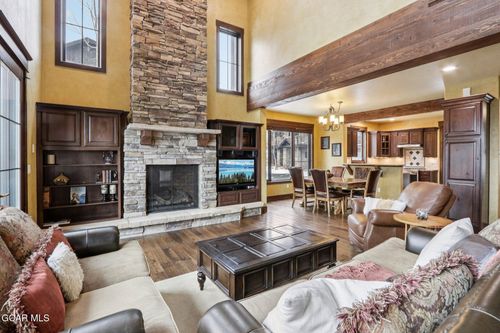 731 Gcr 834, Fraser, CO, 80442 | Card Image