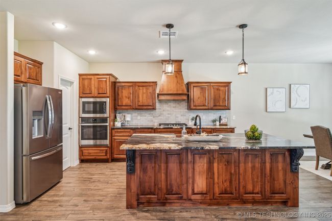10442 E Lou Ridge Rd, House other with 4 bedrooms, 2 bathrooms and null parking in Talala OK | Image 12